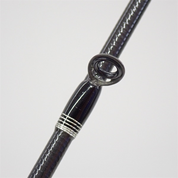 ２２エンゲツＳＳ フルソリッドＢ６０ＭＬ－ＦＳ 右